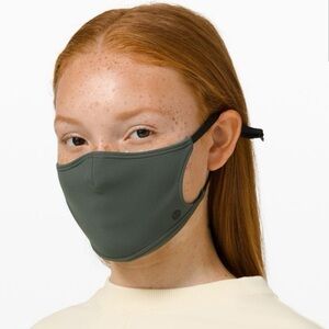 Lululemon Athletica Green Face Mask Contoured Design